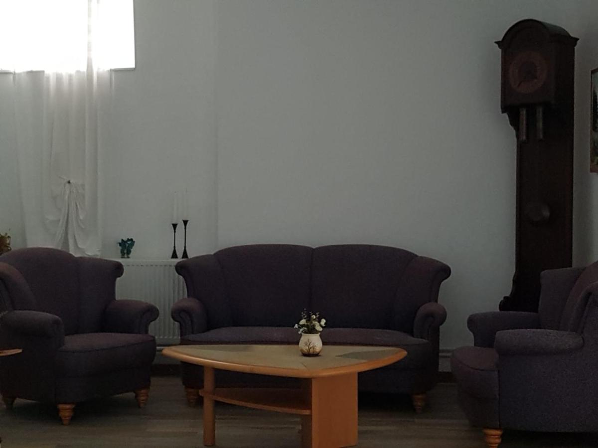 Randunica Hotel Valiug Luaran gambar