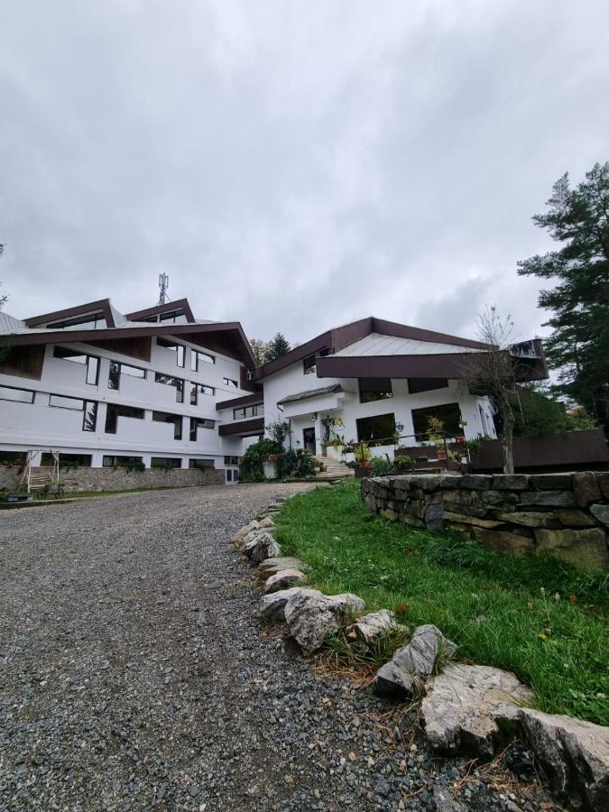 Randunica Hotel Valiug Luaran gambar