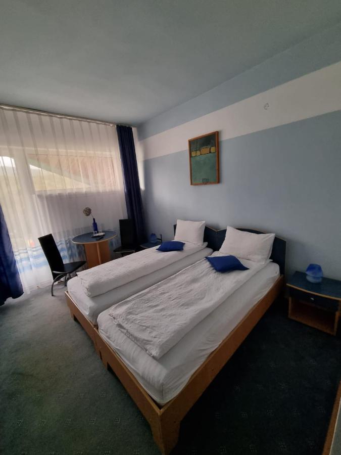Randunica Hotel Valiug Luaran gambar