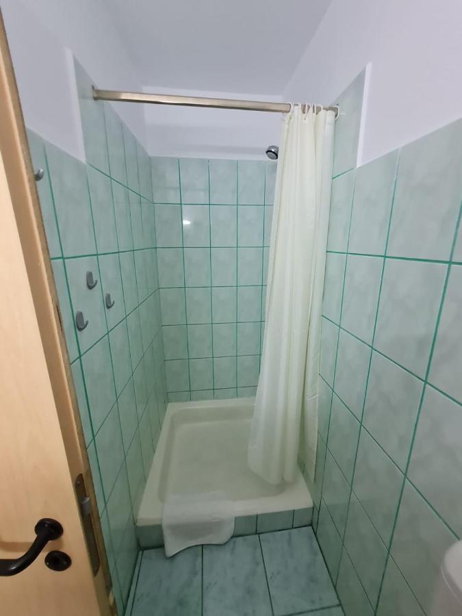 Randunica Hotel Valiug Luaran gambar