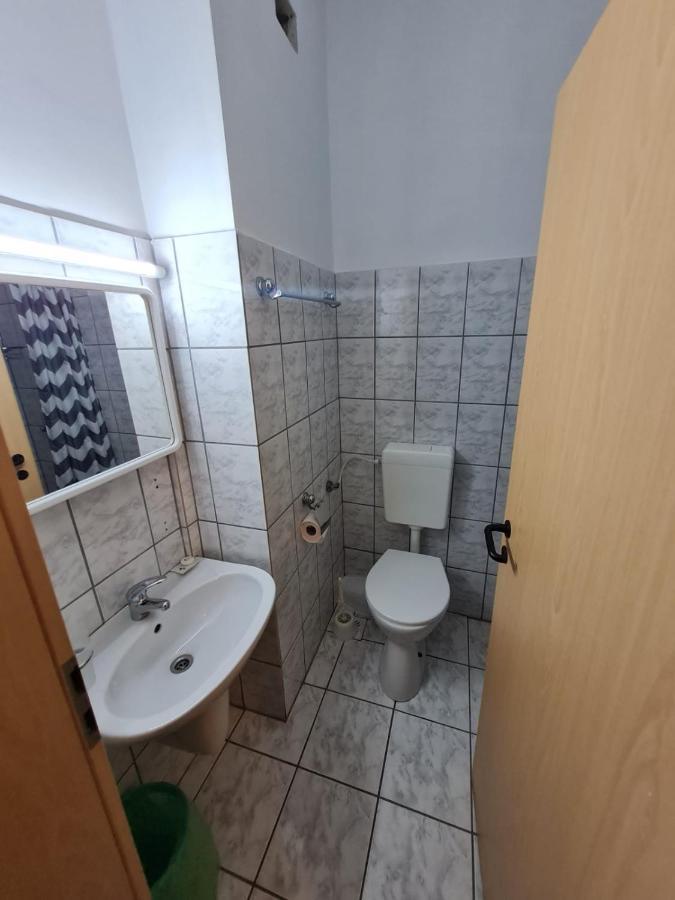 Randunica Hotel Valiug Luaran gambar